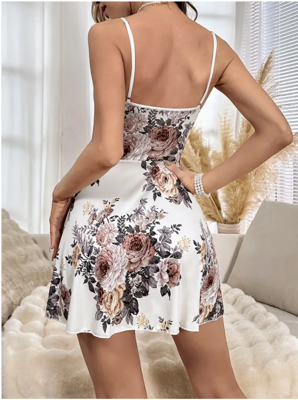 Floral Dreams: Lace Trim Nightdress and Cutout Slip Pajama Dress – Perfect Fusion of Comfort and Elegance for Women's Sleepwear!