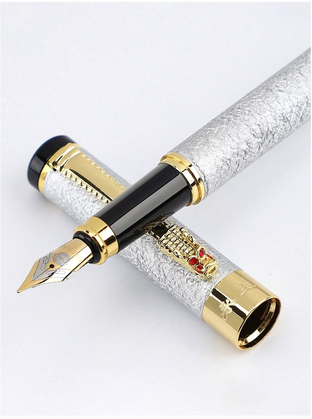 Gleam and Flow: Embrace Elegance with Our Singular Metallic Fountain Pen!