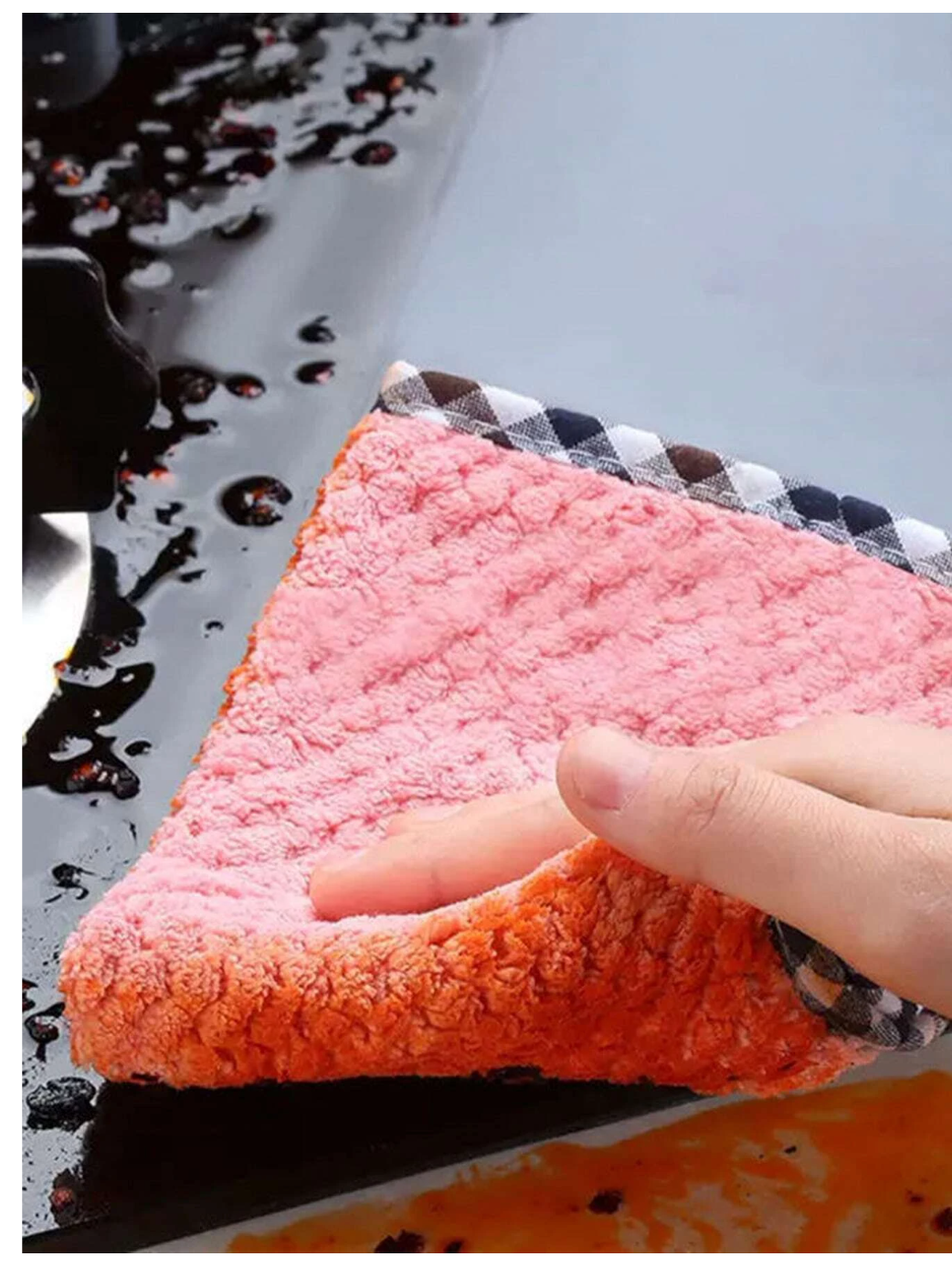 Pretty in Pink Cleanup: Elevate Your Kitchen Shine with the 5pcs Modernist Fiber Cleaning Cloth Set!