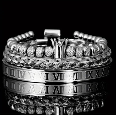 Regal Charm: Stainless Steel Roman Crown Bracelet - Stylish and Adjustable, Ideal Couple's Jewelry Gift