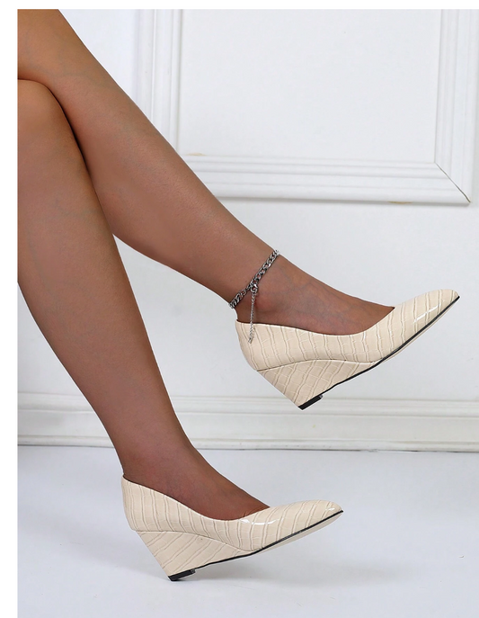 Strut in Style: Crocodile Chic Wedges - High-Fashion Court Shoes for Women