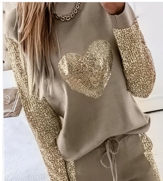 Sparkling Hearts: Casual Sequined Two-Piece Set with Mock Neck Top & Drawstring Pants - Effortless Elegance in Women's Clothing!