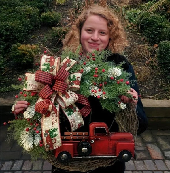 "Rustic Charm: Red Truck Rattan Circle Christmas Wreath - Festive Door Decoration"