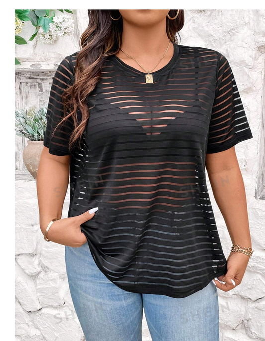 Essnce Elegance: Solid Color Hollow Out Plus Size Women's Fashion Top