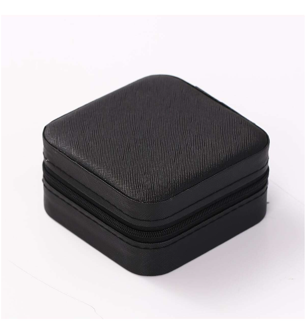 Chic Charms on the Go: Unveiling the Ultimate Mini Black Jewelry Box for Stylish Travelers and Wedding Wonders!